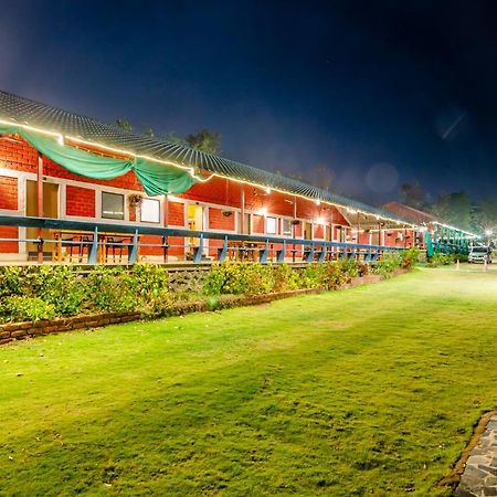 Bigfoot Stay - Forganic Farm & Agro Tourism Khopoli Exterior foto