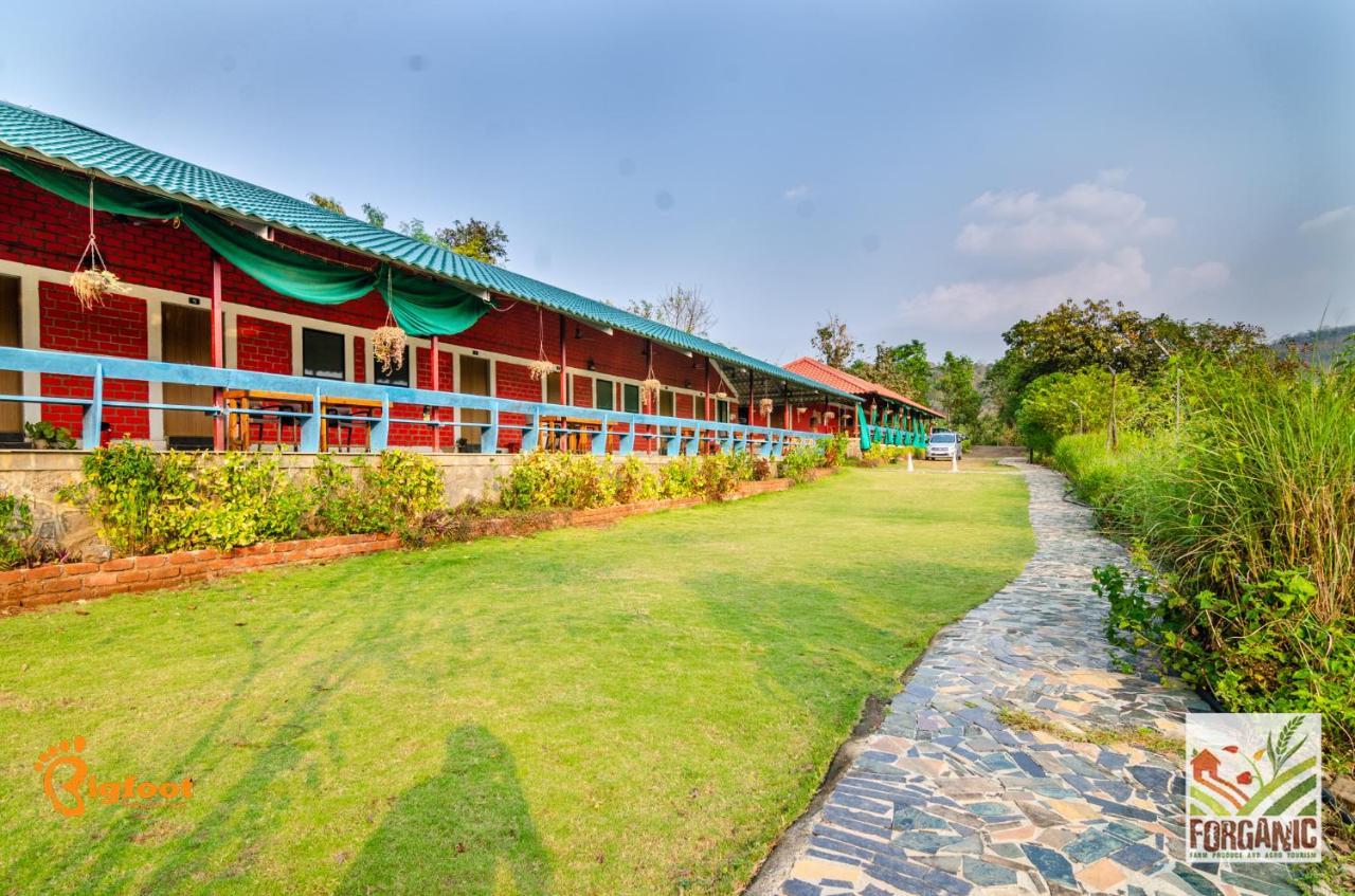 Bigfoot Stay - Forganic Farm & Agro Tourism Khopoli Exterior foto